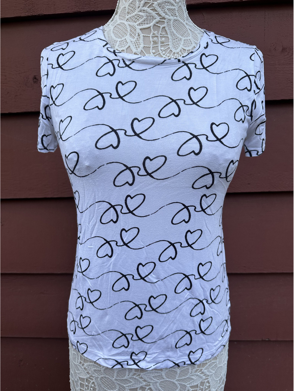 Apt. 9 Short Sleeve Heart Doodle Tee